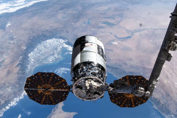 NASA EXTENDS ISS CARGO CONTRACTS THROUGH 2030