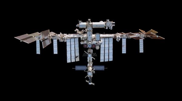 NASA AND ROSCOSMOS DISAGREE ON CAUSE AND SEVERITY OF ISS AIR LEAK