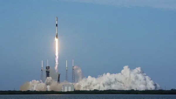 SPACEX LAUNCHING 21 STARLINK SATELLITES FROM FLORIDA ON FEB. 8